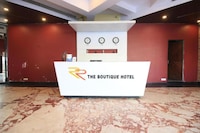 Capital O Saroj Plaza Rr Boutique Hotel