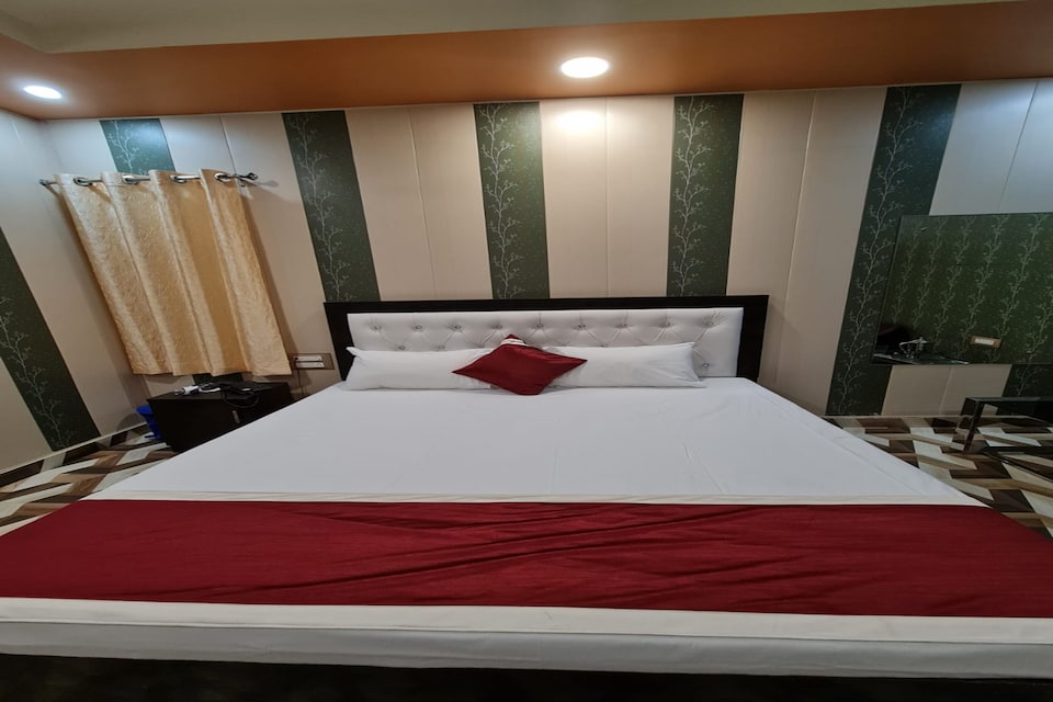 OYO Om Shivay Inn, Raebareily city, Raebareily