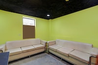 Capital O Hotel Shree