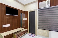 Capital O Hotel Shree