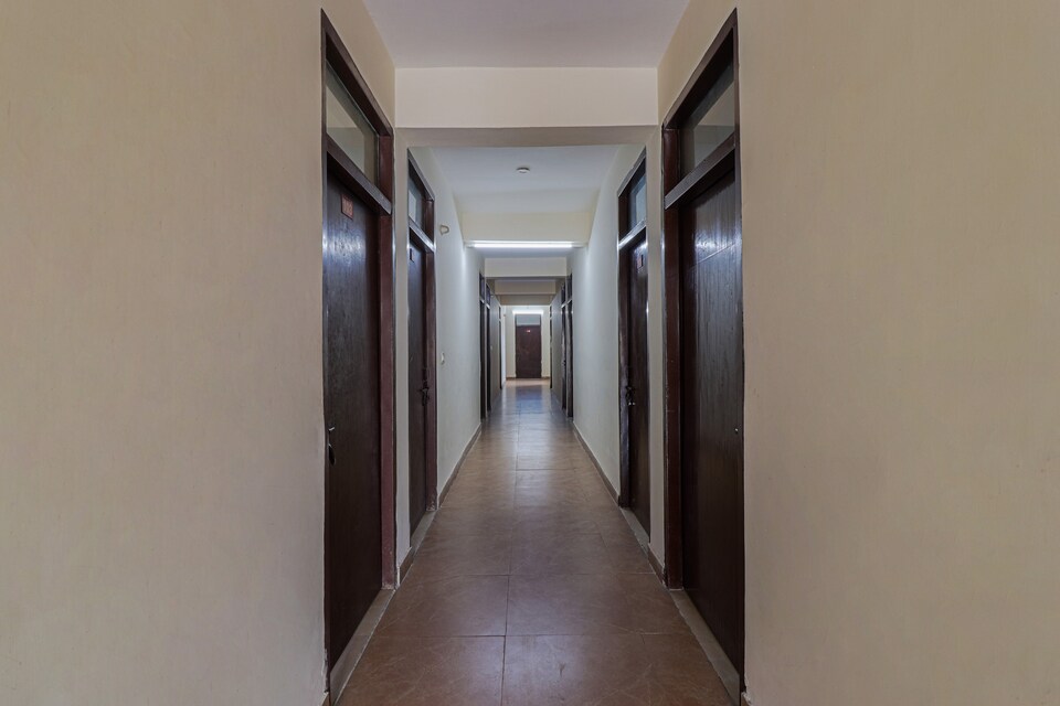 Flagship 85704 Kalptaru, Chakrata Road Dehradun, Dehradun