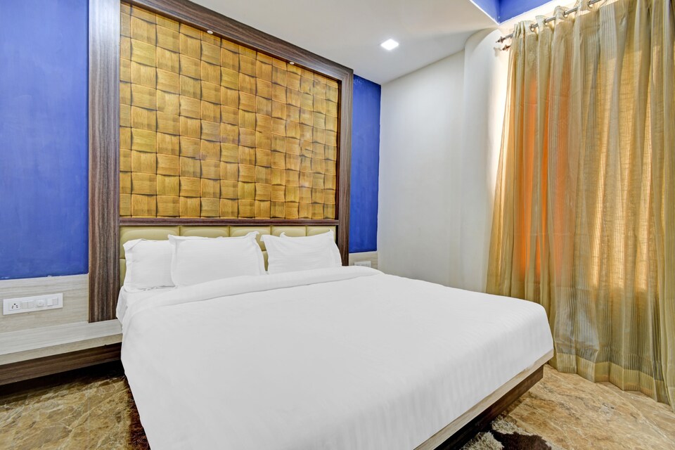 Capital O 85710 Hotel The Golden Palms, Udaipur Central, Udaipur