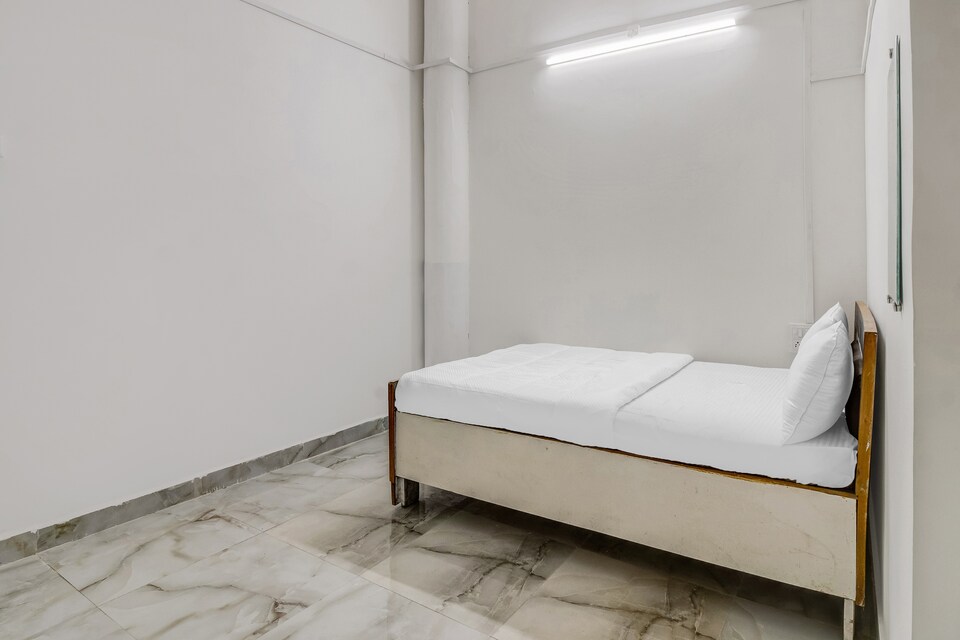 OYO Hotel Arv, Bus Stand Nagpur, Nagpur