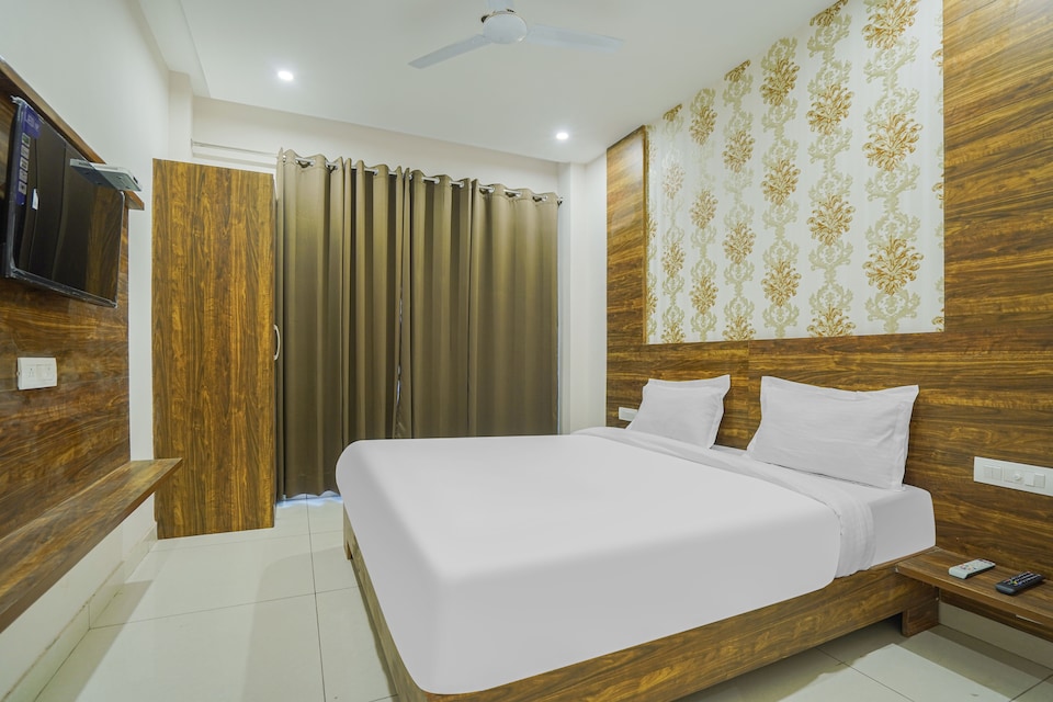 Townhouse Sector 121 Balongi Formerly Mohali Inn, Kharar, Kharar