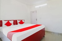 OYO Hotel Relax Inn Near Omaxe Gurgaon Mall