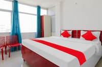 OYO Hotel Relax Inn Near Omaxe Gurgaon Mall