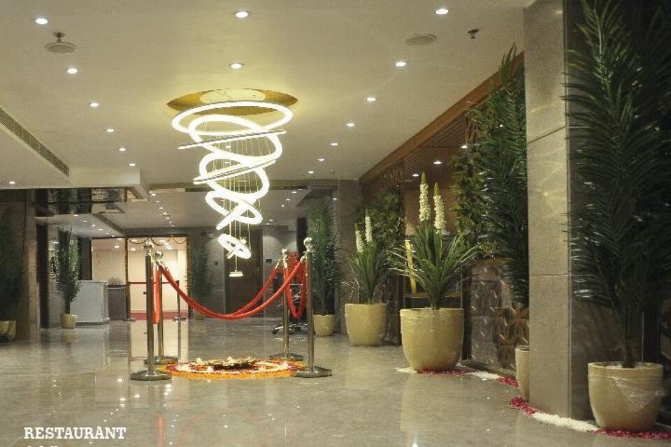 POP 85791 Hotel Palazzo Inn, Rajouri Garden Delhi, Delhi