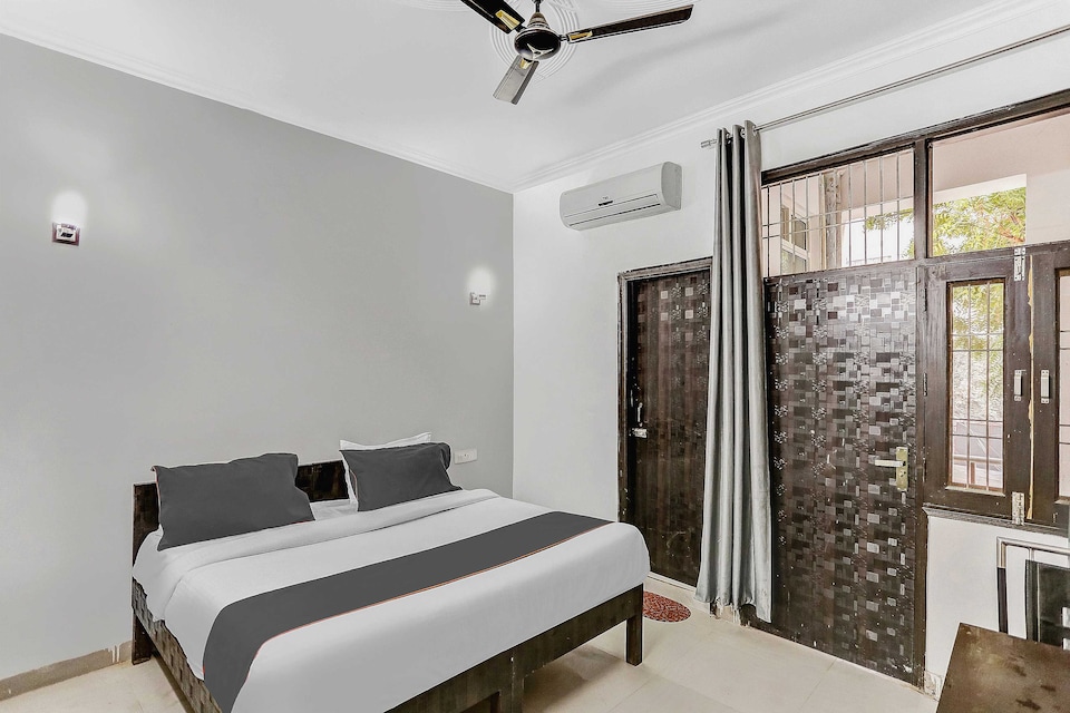 Flagship KDS Tower, Noida City, Noida