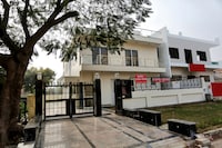 Hotel O Expo View Near PVR Ansal Plaza Greater Noida