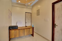 Hotel O Expo View Near PVR Ansal Plaza Greater Noida