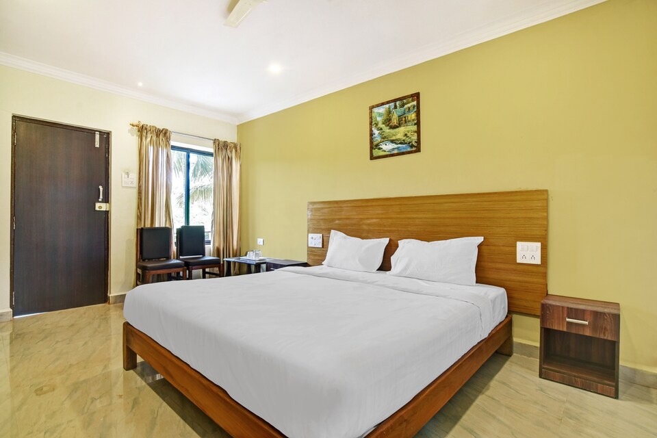 OYO 85799 La Castle, Arambol Goa, Goa