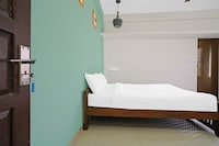 Hotel O by OYO Flagship 85805 Majestic Petta Metro station