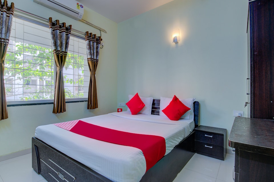OYO 10221 Hotel E Serai, Baner Pune, Pune