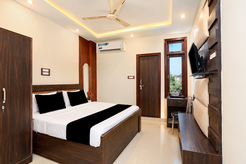 Townhouse Shyam Nagar Formerly Crystal Grand , Kanpur Railway Station, Kanpur