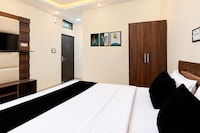 Townhouse Shyam Nagar Formerly Crystal Grand 