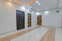 Hotel O Crystal Grand