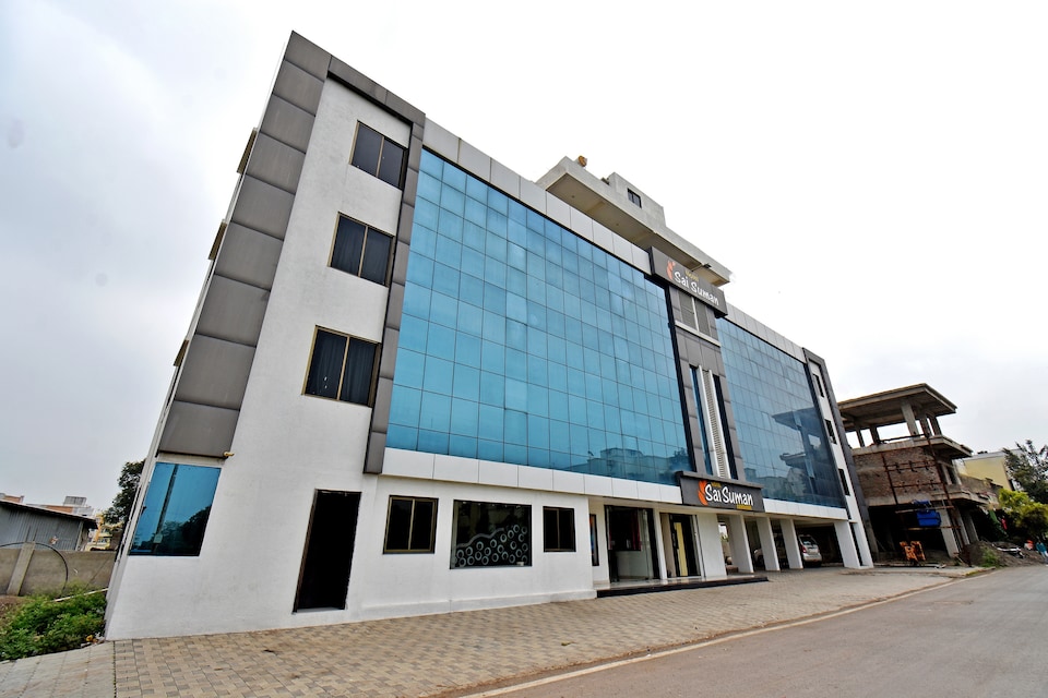 SPOT ON 85825 Hotel Sai Suman Executive, Shirdi, Shirdi