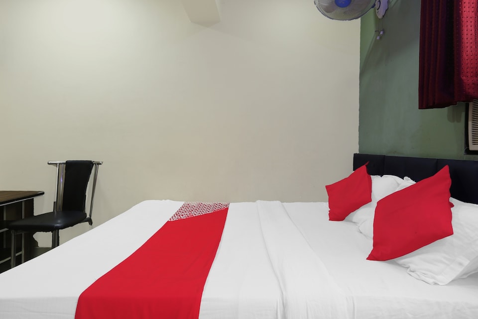 OYO Hotel Saachi, Mumbai Airoli-Vashi, Mumbai