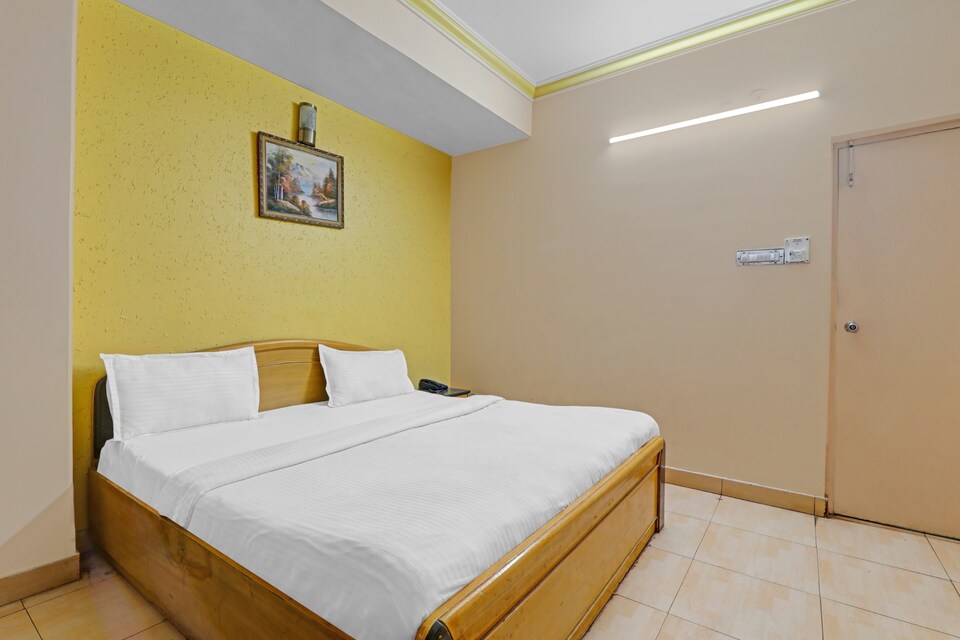 OYO 85859 Mangalam Residency, Charbagh Lucknow, Lucknow