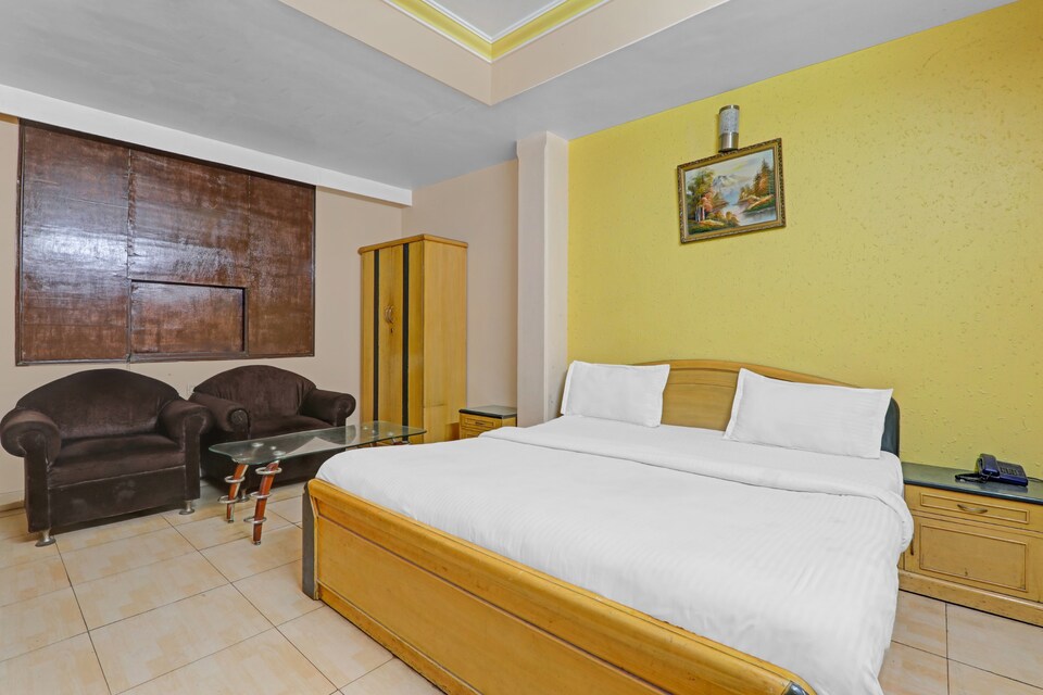 OYO 85859 Mangalam Residency, Charbagh Lucknow, Lucknow