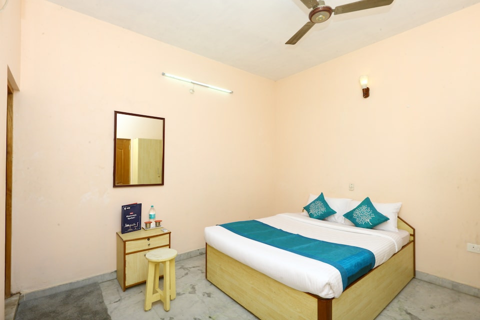 OYO 10098 Home Compact 1BHK White Town, Pondicherry City Centre, Pondicherry