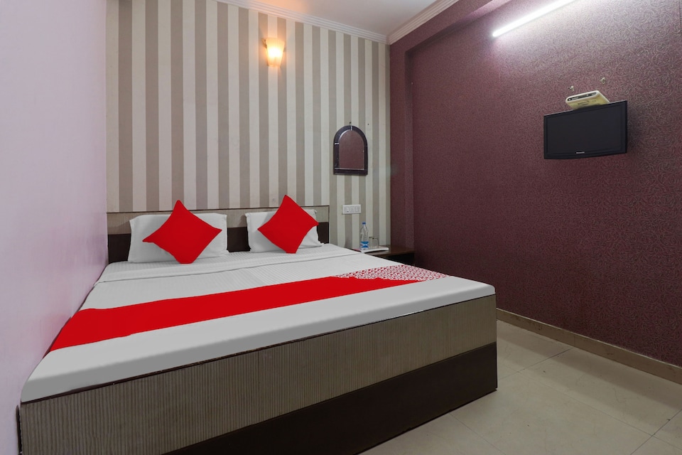 Flagship Hotel Goverdhan Palace, Haridwar Junction, Haridwar