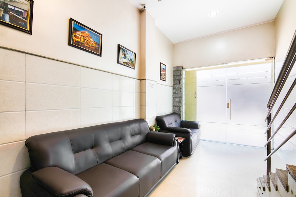 OYO 10136 Hotel Central Suites, Koramangala Forum Mall, Bangalore