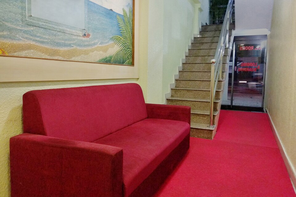 OYO 754 Sapthagiri Residency, BTM Madiwala Bangalore, Bangalore