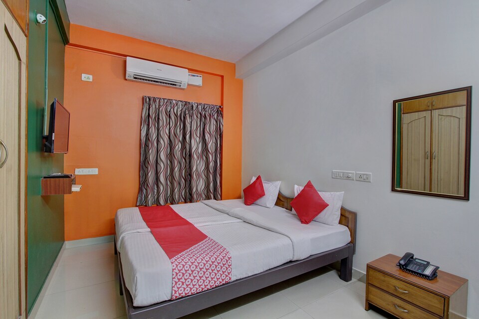 OYO 754 Sapthagiri Residency, BTM Madiwala Bangalore, Bangalore