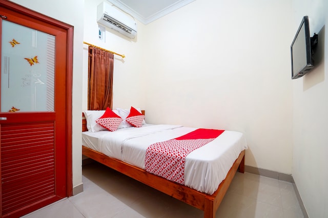 OYO 90869 Happy Homestay Syariah