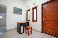 OYO 90869 Happy Homestay Syariah