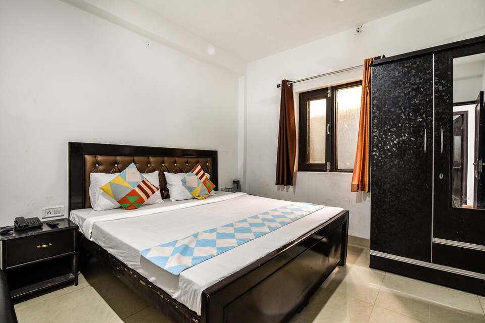 Flagship Suman Homestay, Picture palace Mussoorie, Mussoorie