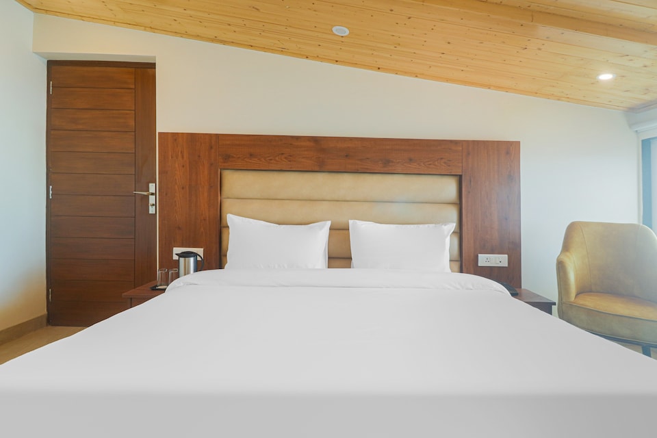 Capital O 85943 Mussoorie Heights, Picture Palace, Mussoorie