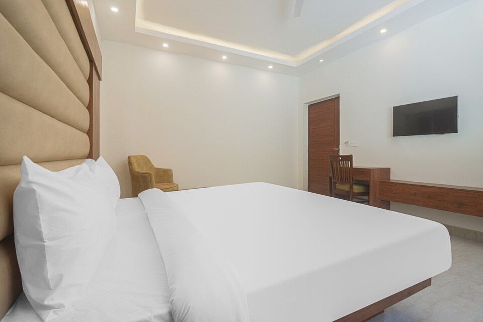 Capital O 85943 Mussoorie Heights, Picture Palace, Mussoorie