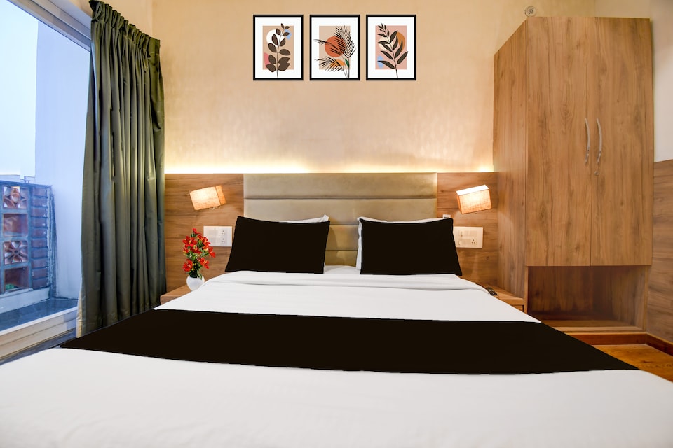 Super Townhouse Vibhuti Khand Gomti Nagar Formerly Pratham Inn, Gomti Nagar Lucknow, Lucknow