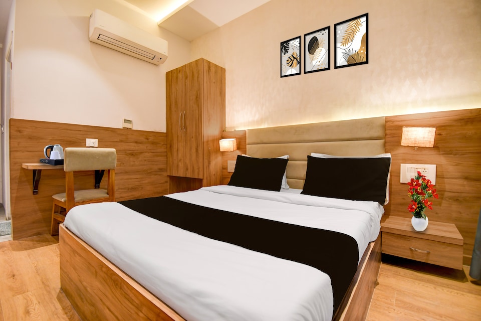Super Townhouse Vibhuti Khand Gomti Nagar Formerly Pratham Inn, Gomti Nagar Lucknow, लखनऊ