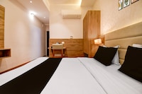 Super OYO Townhouse Vibhuti Khand Gomti Nagar Formerly Pratham Inn