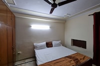 OYO Home Cosy Tree Rooms City Centre Near ISKCON Temple Noida