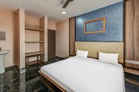 Hotel O Happy