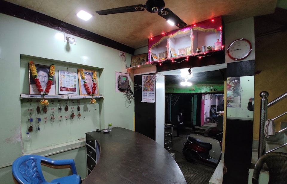 SPOT ON 86015 Sonu Sonal Guest House, Cuttack, Cuttack