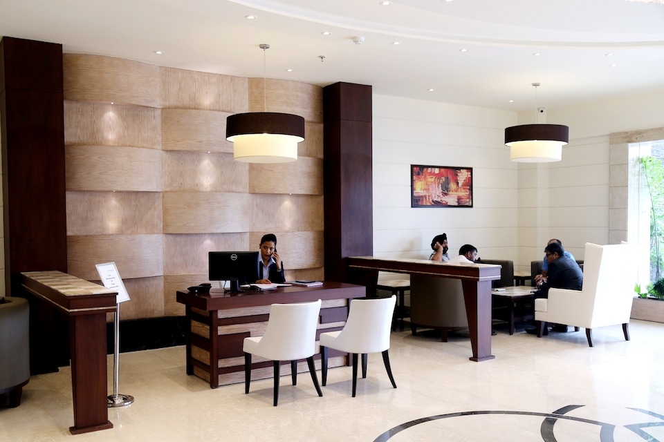 OYO 1394 Ambassador Hotel, Jalandhar Bus Stand, Jalandhar