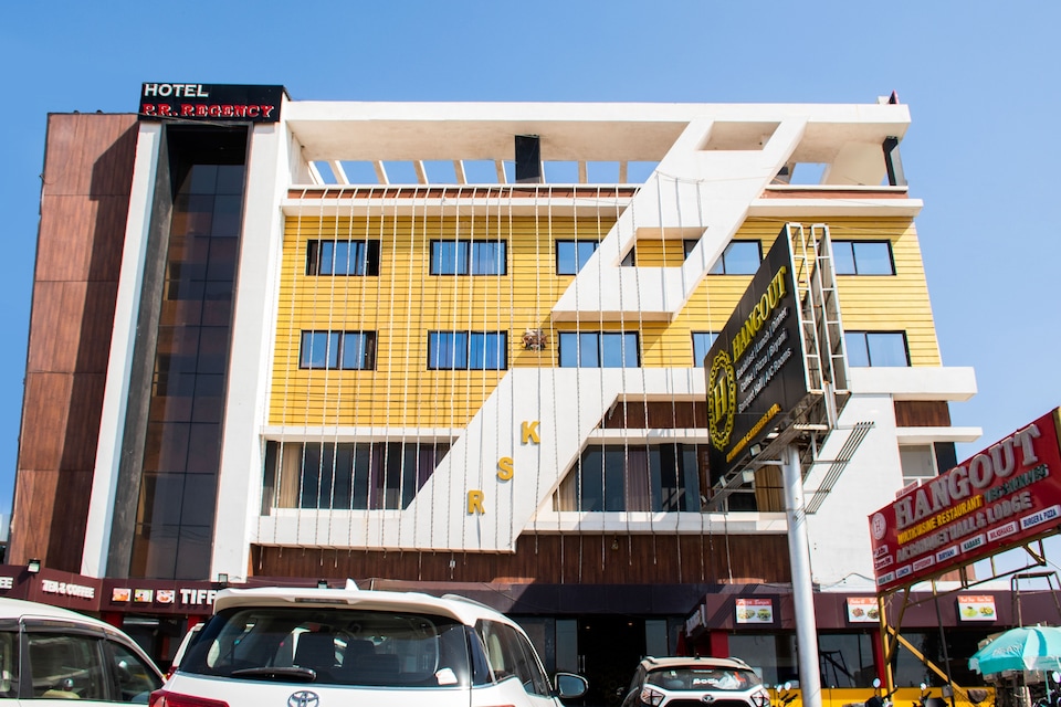 OYO Townhouse 827 Hotel Hangouts, Kurnool, Kurnool