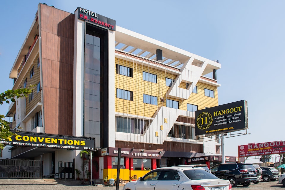 OYO Townhouse 827 Hotel Hangouts, Kurnool, Kurnool