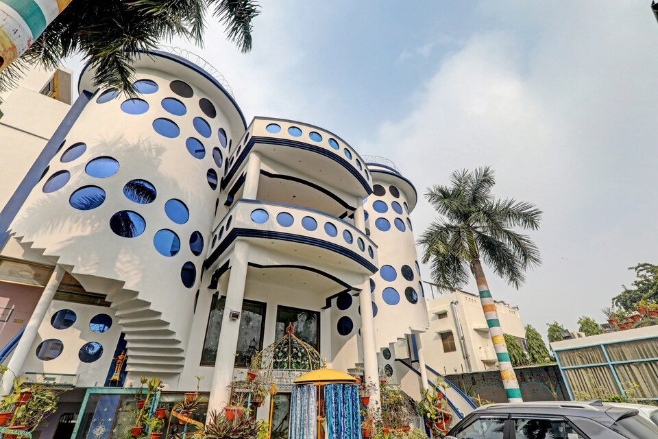 Capital O 86046 Uday Raj Lawn, Charbagh Lucknow, Lucknow