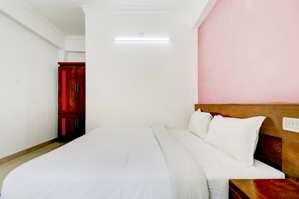 OYO Royal Cottage, Munnar City Munnar-II, Munnar