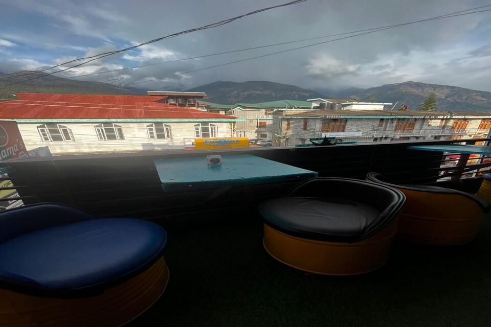 OYO Home Cozy Frnz Home, Dharamshala Cluster, Dharamshala