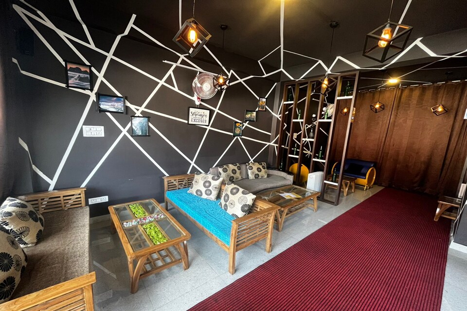 OYO Home Cozy Frnz Home, Dharamshala Cluster, Dharamshala