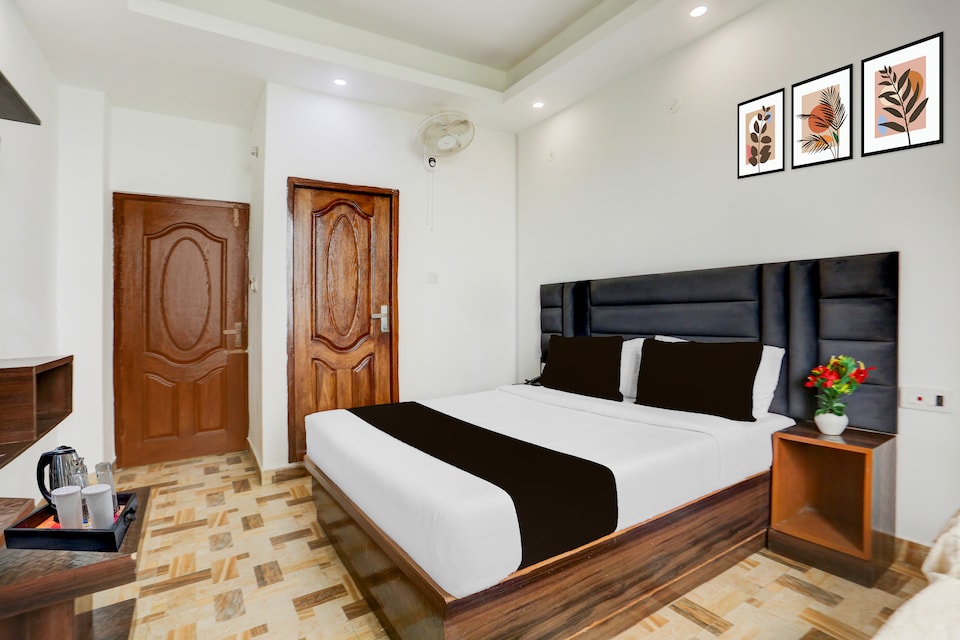 Hotel O Shimla Bus Terminal Formerly Tourist Homes, chotta- shimla cluster, Shimla