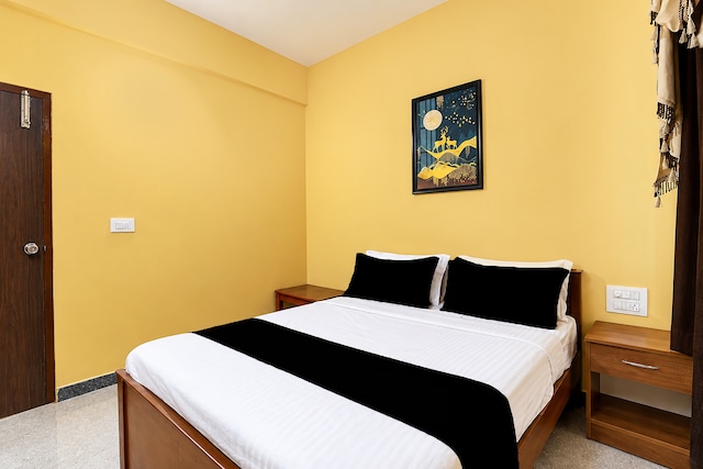 Hotel O V.R.K Boarding & Lodging