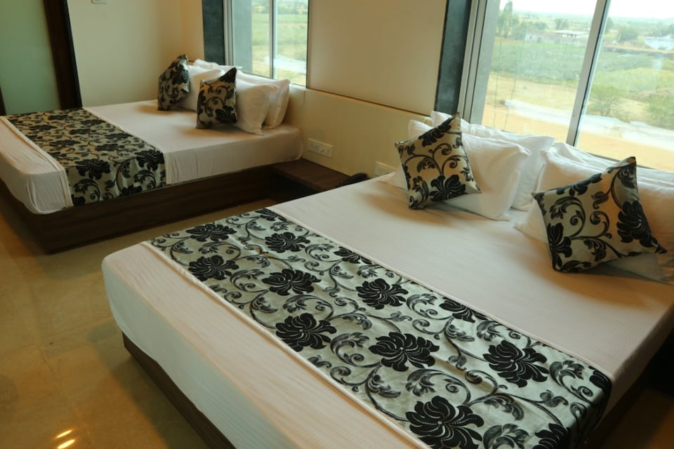 OYO 86096 Hotel Lord Krishna, Abu-Road, Mount-Abu